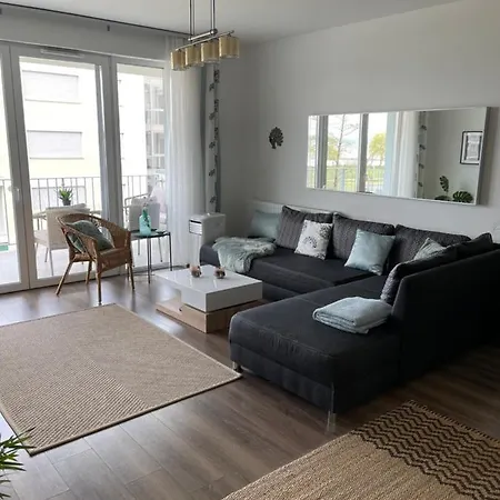 Apartment Vizpart Honved
